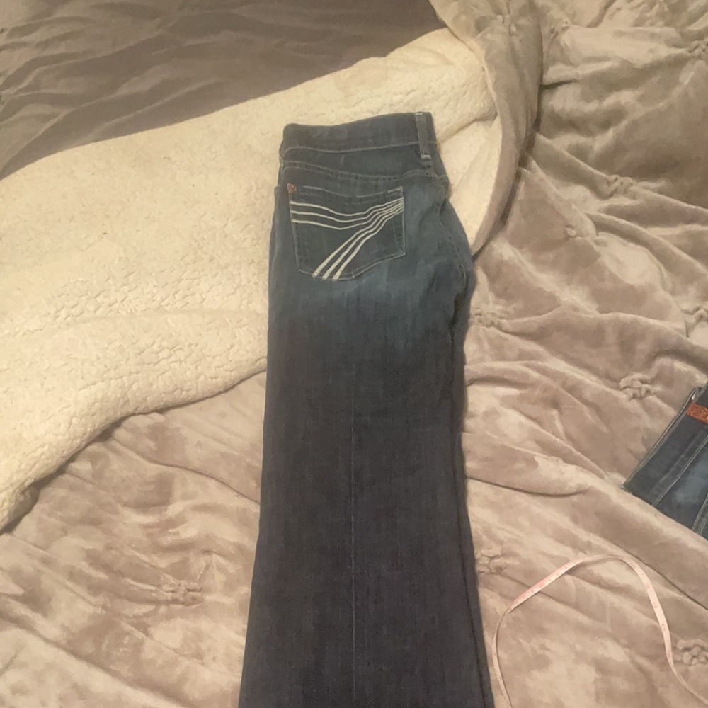 7 for all mankind